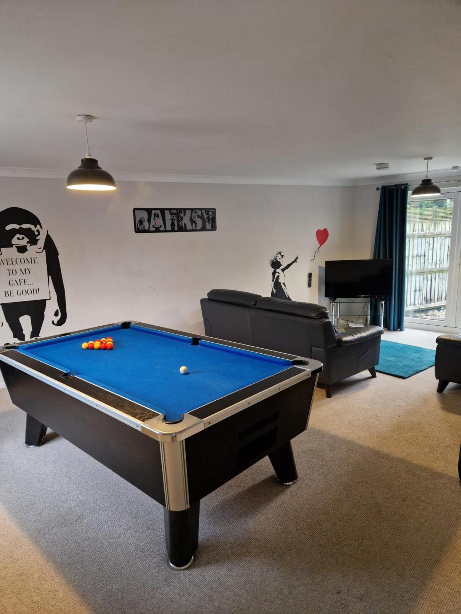 Hereford - Finch House - Modern 4 Bedroom House Located In South Hereford, Dog Friendly With Nearby Countryside, Pool Table, Sleeps Up To 10 Guests - Hosted By Rentmyhouse Kültér fotó